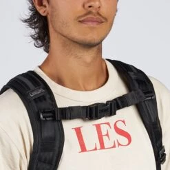 Sternum Strap -Chrome Industries Outlet Store 3 AC 225 BK