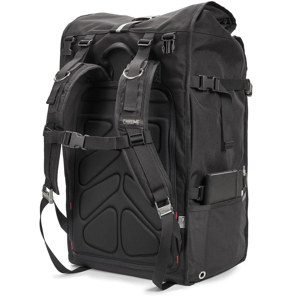 Chrome Industries Barrage Cargo Pro Backpack 5 Chrome Industries Barrage Cargo Pro Backpack - Image 5