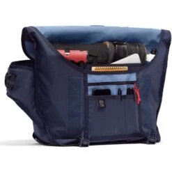 CHROME Citizen Messenger Bag - 24 L - Navy Tritone 9 CHROME Citizen Messenger Bag - 24 L - Navy Tritone -Chrome Industries Outlet Store bg 002 nvtr citizen messenger bag kuriertasche 24l navy tritone 3 1461454