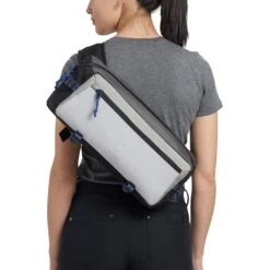 CHROME Kadet Sling Bag - 9 L - Fog -Chrome Industries Outlet Store bg 196 fg kadet sling bag fog 4 1342335