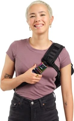 CHROME Kadet Sling Bag - 9 L - Black XRF Reflective -Chrome Industries Outlet Store bg 196 rbrf kadet sling bag umhaengetasche 9l rainbow reflective 5 1539871 1