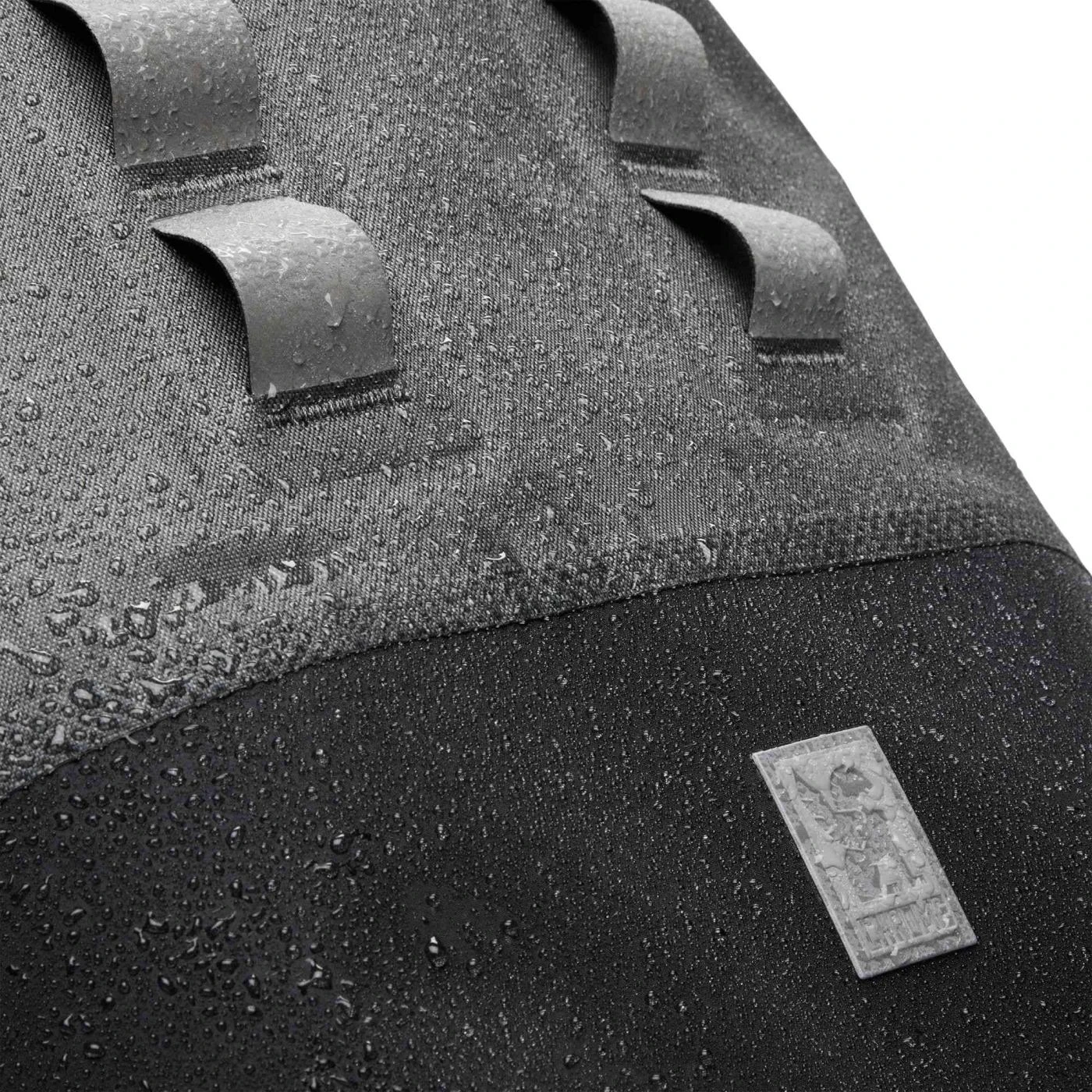 CHROME Urban Ex Rolltop 2.0 Backpack 30L - Fog 4 CHROME Urban Ex Rolltop 2.0 Backpack 30L - Fog - Image 4