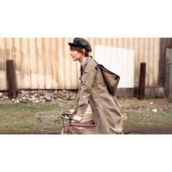 CHROME Simple Messenger MD - 15L - Black -Chrome Industries Outlet Store bg 322 bk simple messenger md 1 1088893