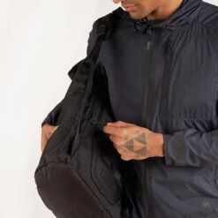 CHROME 22X Yalta 3.0 Backpack - BLCKCHRM -Chrome Industries Outlet Store chrome yalta3 black 8 818857